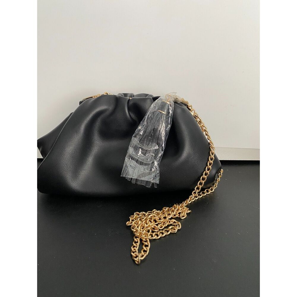 Understated LEATHER Black Formal Handbag Shoulder Chain